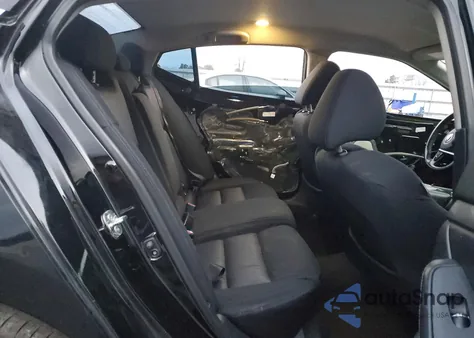 2016 Nissan Maxima 3.5S z USA, uszkodzony, nr VIN 1N4AA6AP2GC905368